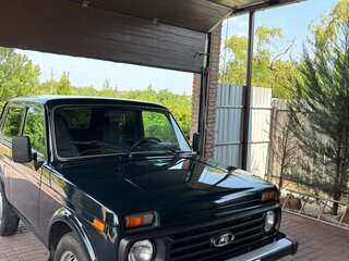 2007 Lada (ВАЗ) 2121 (4x4) I Рестайлинг, чёрный, 450000 рублей, вид 2