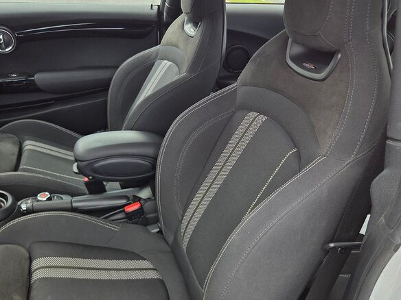 2018 Mini Hatch JCW III (F55/F56) Рестайлинг, серебристый, 2500000 рублей - вид 10