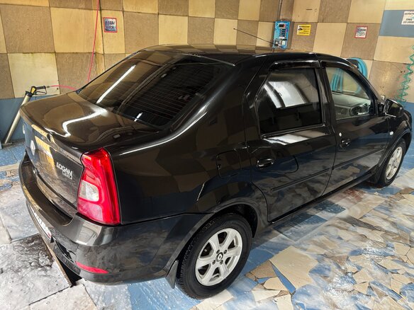 2010 Renault Logan I Рестайлинг, чёрный, 560000 рублей - вид 4