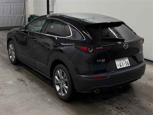2022 Mazda CX-30 I, чёрный, 1690000 рублей - вид 2