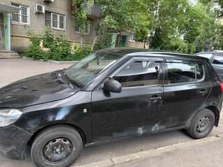 2010 Skoda Fabia II Рестайлинг, чёрный, 400000 рублей, вид 4