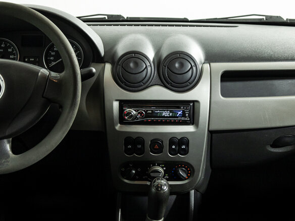 2011 Renault Logan I Рестайлинг, бежевый, 349585 рублей - вид 13