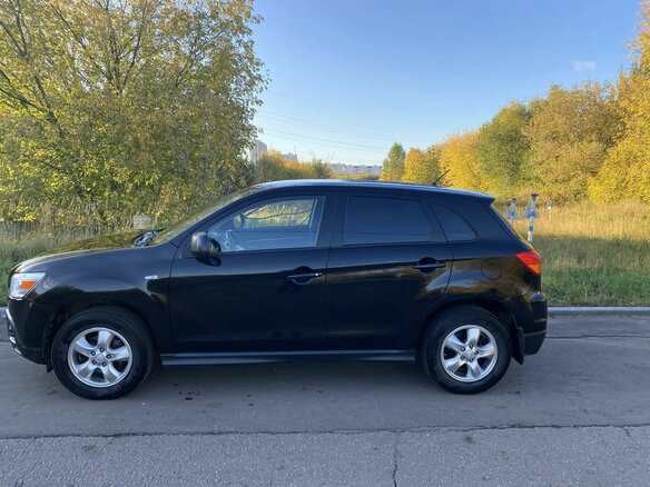 2010 Mitsubishi ASX I, чёрный, 880000 рублей - вид 4