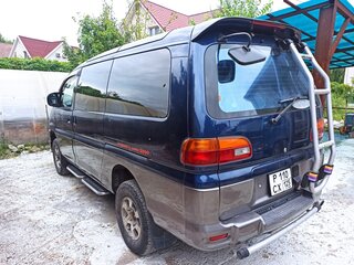 1999 Mitsubishi Delica IV, синий, 1250000 рублей, вид 3