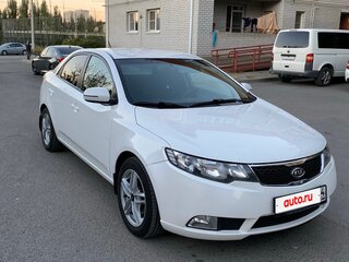 2012 Kia Cerato 6-speed II, белый, 970000 рублей, вид 3