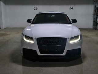 2009 Audi S5 I (8T), белый, 2300000 рублей, вид 2