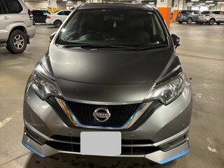 2018 Nissan Note e-Power II Рестайлинг, серый, 1200000 рублей, вид 1