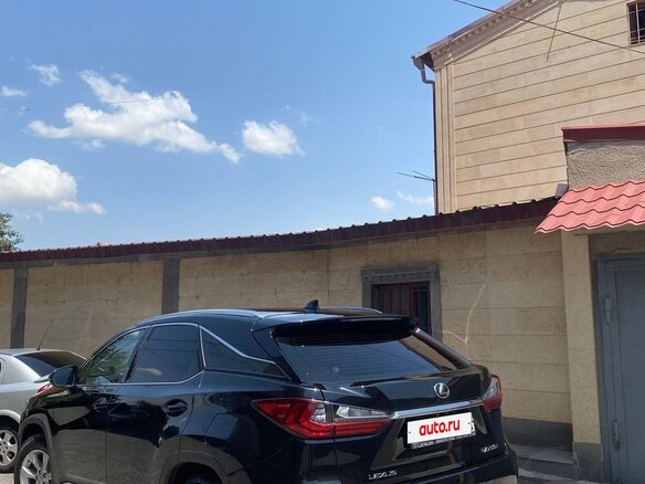 2017 Lexus RX 200t IV, чёрный, 3300000 рублей - вид 3