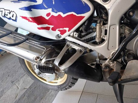 1995 Honda XRV 750 Africa Twin, белый, 490000 рублей, вид 5