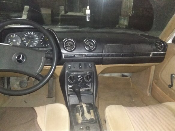 1984 Mercedes-Benz W123 230, белый - вид 12