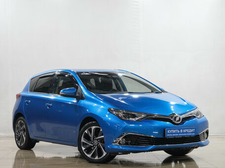Toyota Auris II Рестайлинг