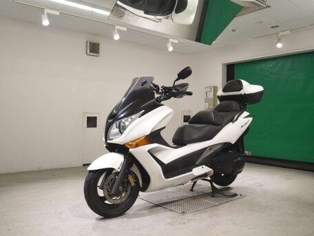 2011 Honda Silver Wing 400, белый, 390000 рублей, вид 3