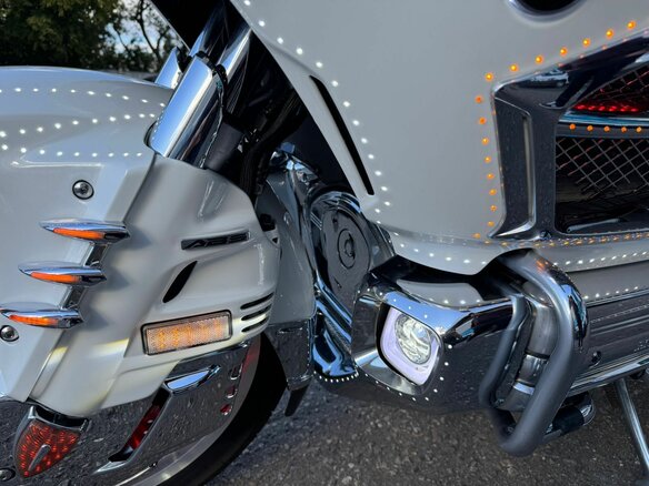 2013 Honda GL 1800 Gold Wing, белый, 2200000 рублей - вид 6