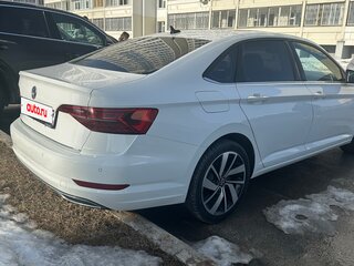 2021 Volkswagen Sagitar III Рестайлинг, белый, 2300000 рублей, вид 4