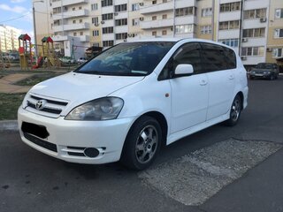 2003 Toyota Ipsum II (M20), белый, 800000 рублей, вид 1
