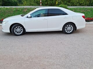 2014 Toyota Camry VII (XV50), белый, 1600000 рублей, вид 1
