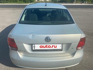 2013 Volkswagen Polo V, серебристый, 750000 рублей, вид 4