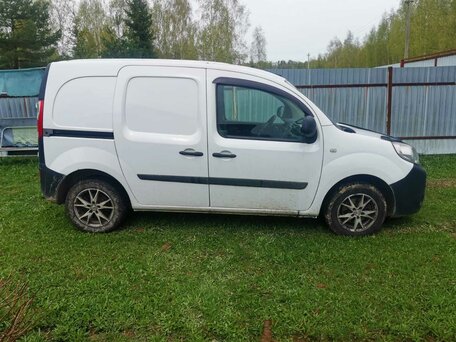 2014 Renault Kangoo, белый, 800000 рублей, вид 5