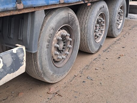 1997 Volvo FH, красный, 1599000 рублей, вид 5