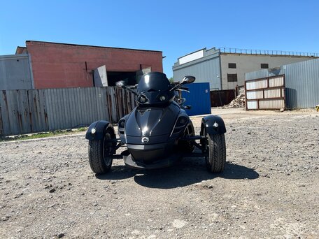 2008 BRP Can-Am Spyder, чёрный, 900000 рублей, вид 1
