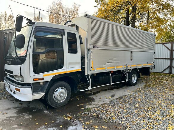 2001 Isuzu Forward (F-Series), белый, 3500000 рублей - вид 21