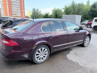 2009 Skoda Superb II, красный, 750000 рублей, вид 2