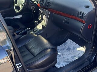2004 Toyota Avensis II, чёрный, 570000 рублей, вид 3