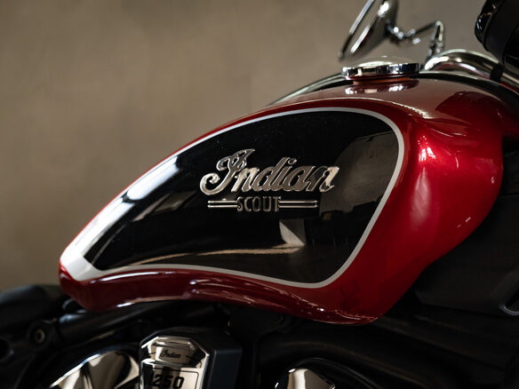 2024 Indian Scout, красный, 1750000 рублей - вид 5