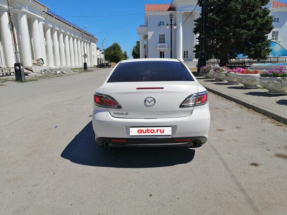 2011 Mazda 6 II (GH) Рестайлинг, белый, 1150000 рублей - вид 12