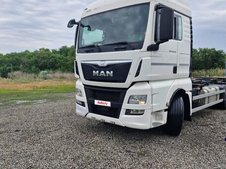 2016 MAN TGX, белый, 6700000 рублей, вид 1