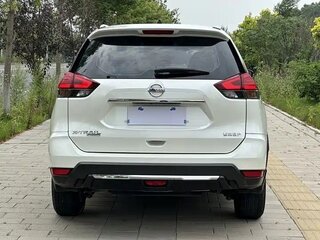 2023 Nissan X-Trail III Рестайлинг, белый, 2120000 рублей, вид 5