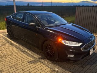 2019 Ford Fusion (North America) II Рестайлинг, чёрный, 1200000 рублей, вид 3