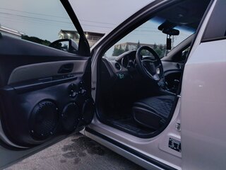 2011 Chevrolet Cruze I, серебристый, 820000 рублей, вид 4