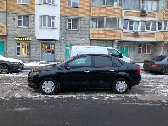 2009 Ford Focus II Рестайлинг, чёрный - вид 3