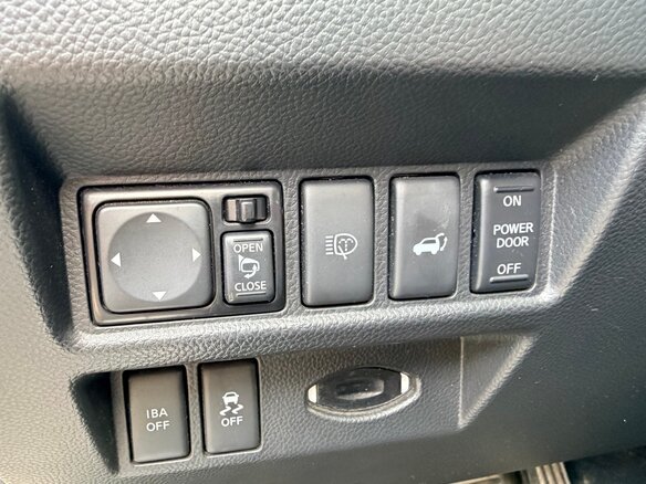 2012 Infiniti FX30d II (S51) Рестайлинг, белый, 3480000 рублей - вид 23