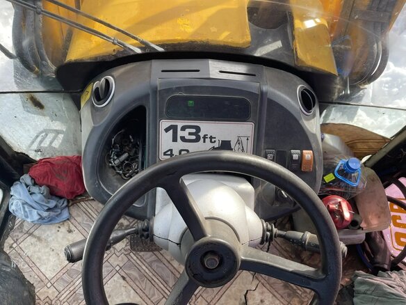 2007 JCB 3CX, жёлтый, 3800000 рублей - вид 24