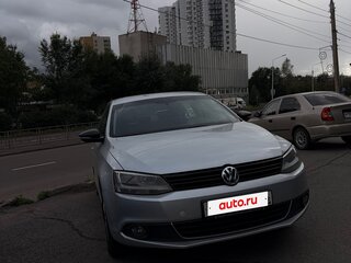 2013 Volkswagen Jetta VI, серебристый, 1100000 рублей, вид 2