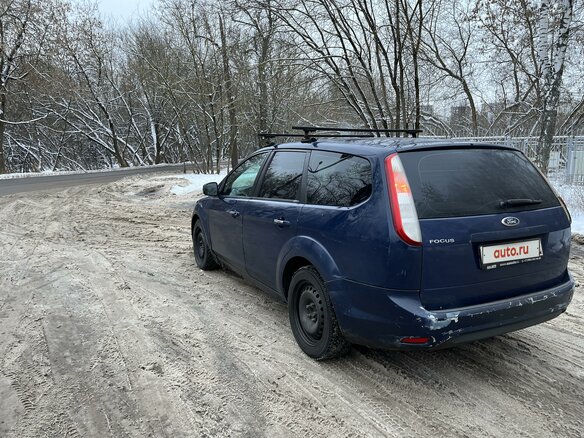 2010 Ford Focus II Рестайлинг, синий, 400000 рублей - вид 3