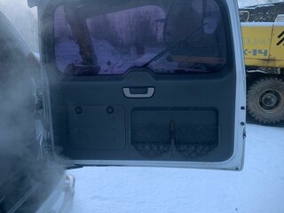 2008 Toyota Land Cruiser Prado 5-speed 120 Series Рестайлинг, серебристый, 1800000 рублей, вид 2
