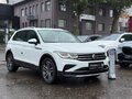 2023 Volkswagen Tiguan II Рестайлинг, белый, 3490000 рублей - вид 1