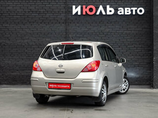 2011 Nissan Tiida I Рестайлинг, золотистый, 570000 рублей, вид 4