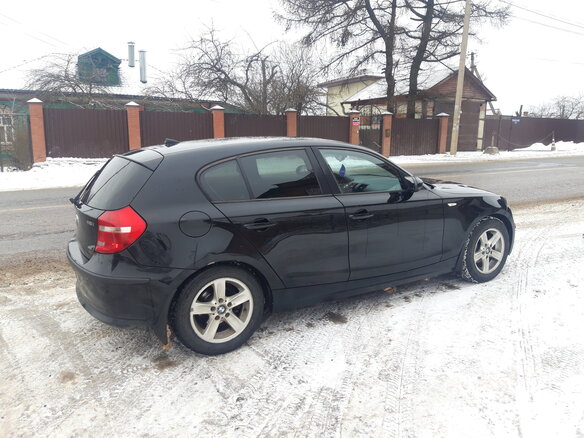 2008 BMW 1 серии 116i I (E81/E82/E87/E88) Рестайлинг, чёрный, 790000 рублей - вид 6