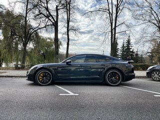 2018 Porsche Panamera Turbo II, чёрный, 11018832 рублей, вид 4