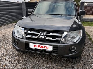 2013 Mitsubishi Pajero IV Рестайлинг 1, серый, 2200000 рублей, вид 2