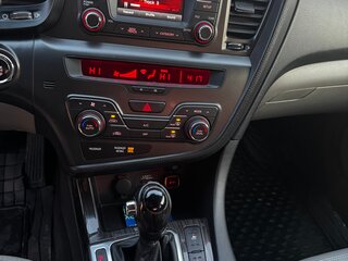 2012 Kia Optima III, белый, 1000000 рублей, вид 5