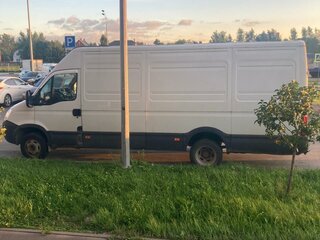 2012 Iveco Daily, белый, 850000 рублей, вид 4
