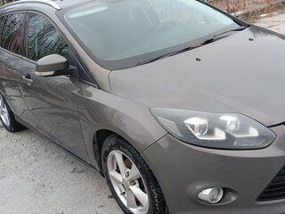 2014 Ford Focus III, коричневый, 750000 рублей, вид 3