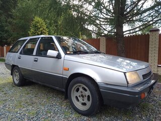 1990 Mitsubishi Lancer IV, серебристый, 165000 рублей, вид 5