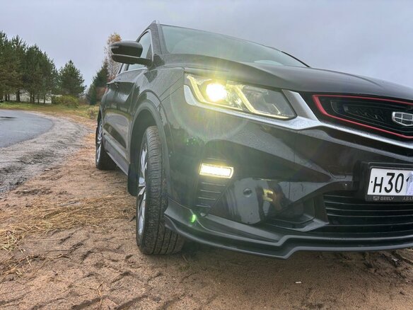 2022 Geely Coolray I, чёрный, 1930000 рублей