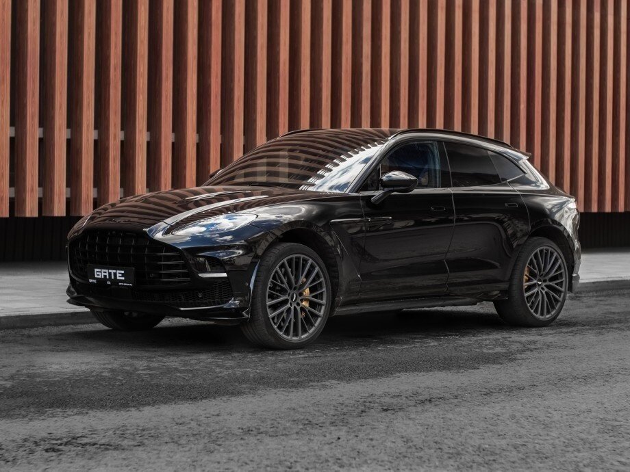 Открыть фотографии: Aston Martin DBX I
